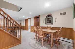 10 Serene Ct, Dix Hills, NY 11746 - Photo 40