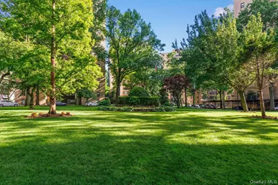 6 Fordham Hill Oval #12h, Bronx, NY 10468 - Photo 20