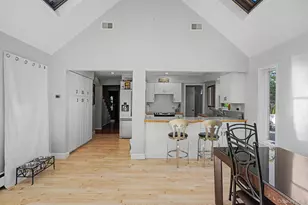 20 Richmond Blvd, Lake Grove, NY 11755 - Photo 14