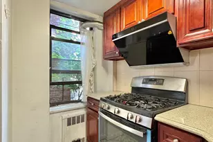 85-14 Broadway, Elmhurst, NY 11373 - Photo 2