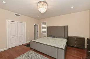 66-26 Marathon Pkwy, Little Neck, NY 11362 - Photo 12