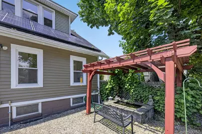 10 S Grand Avenue, Poughkeepsie, NY 12603 - Photo 22