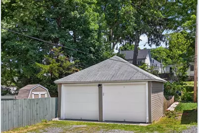 10 S Grand Avenue, Poughkeepsie, NY 12603 - Photo 28