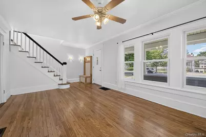 10 S Grand Avenue, Poughkeepsie, NY 12603 - Photo 6