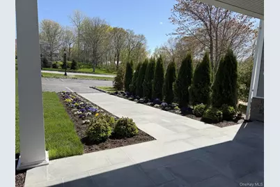 902 Oakridge Common, South Salem, NY 10590 - Photo 2