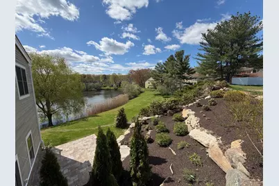 902 Oakridge Common, South Salem, NY 10590 - Photo 12