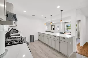 8 N Westbury Rd, Hampton Bays, NY 11946 - Photo 14