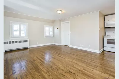 61 Locust Avenue apt. #1, Sea Cliff, NY 11579 - Photo 4