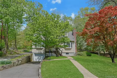 445 E Sunnyside Lane, Irvington, NY 10533 - Photo 18