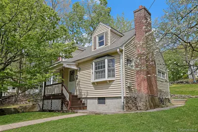445 E Sunnyside Lane, Irvington, NY 10533 - Photo 1