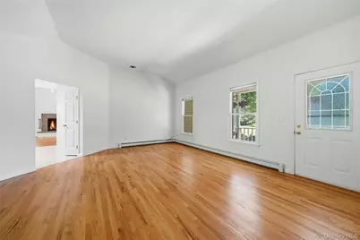 2675 Kerwin Boulevard, Greenport, NY 11944 - Photo 6