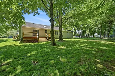 2675 Kerwin Boulevard, Greenport, NY 11944 - Photo 22