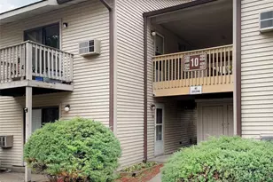 394 Concord Ln, Middletown, NY 10940 - Photo 2