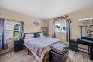 36 Sunrise Ln, Levittown, NY 11756 - Photo 24