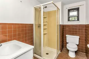 828 N Fletcher Ave, Valley Stream, NY 11580 - Photo 20