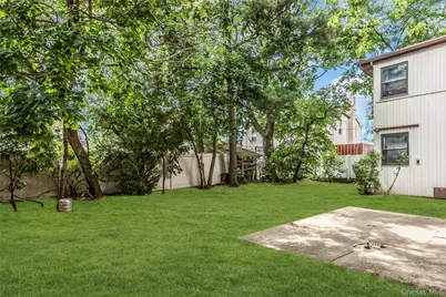828 N Fletcher Avenue, Valley Stream, NY 11580 - Photo 4