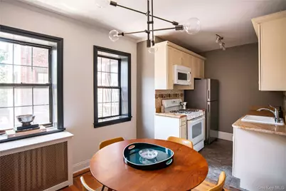23 Old Mamaroneck Road #4C, White Plains, NY 10605 - Photo 4