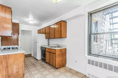 209-39 23rd Avenue #3F, Bayside, NY 11360 - Photo 8