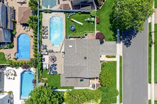 51 Skylark Rd, Massapequa Park, NY 11762 - Photo 4