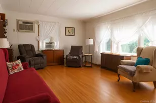 19 East Ave, Walden, NY 12586 - Photo 6