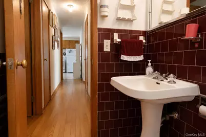 19 East Avenue, Walden, NY 12586 - Photo 10