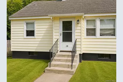 19 East Avenue, Walden, NY 12586 - Photo 2