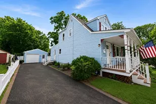 72 George St, Babylon, NY 11702 - Photo 2