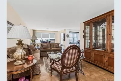3530 Henry Hudson Parkway E #5B, Bronx, NY 10463 - Photo 4