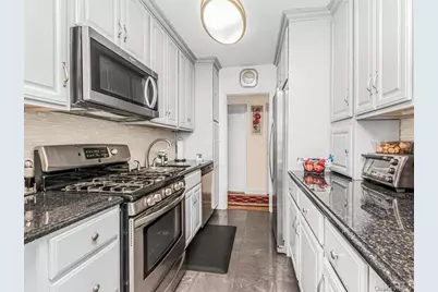 3530 Henry Hudson Parkway E #5B, Bronx, NY 10463 - Photo 8