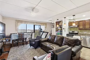 92-29 Queens Blvd, Rego Park, NY 11374 - Photo 4