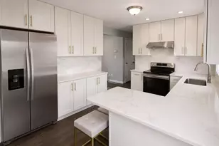 8 Harmony Ln, Westbury, NY 11590 - Photo 6
