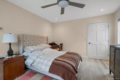 36 Chardavoyne Road, Warwick, NY 10990 - Photo 16