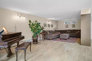 36 Chardavoyne Rd, Warwick, NY 10990 - Photo 8