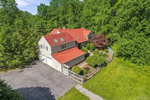 36 Chardavoyne Rd, Warwick, NY 10990 - Photo 32