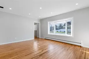 46 Laurel Ave, East Islip, NY 11730 - Photo 6