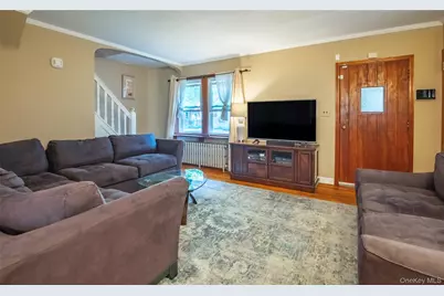 8415 253rd Street, Bellerose, NY 11426 - Photo 6