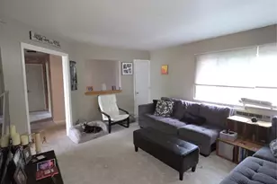2740 South Rd, Poughkeepsie, NY 12601 - Photo 4