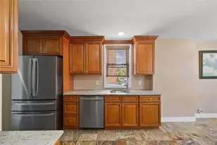 2328 Williamsbridge Rd, Bronx, NY 10469 - Photo 18