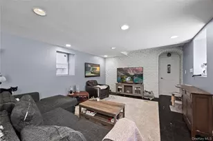 2328 Williamsbridge Rd, Bronx, NY 10469 - Photo 40