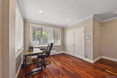 2328 Williamsbridge Road, Bronx, NY 10469 - Photo 6