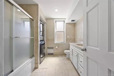 2328 Williamsbridge Road, Bronx, NY 10469 - Photo 12
