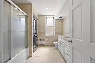 2328 Williamsbridge Rd, Bronx, NY 10469 - Photo 12