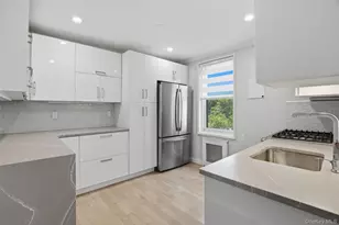 1304 Midland Ave, Yonkers, NY 10704 - Photo 10