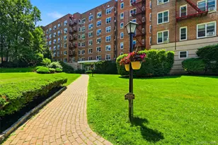 1304 Midland Ave, Yonkers, NY 10704 - Photo 22