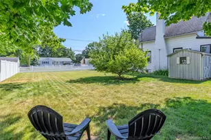 259 Woodlawn Ave, Saint James, NY 11780 - Photo 32