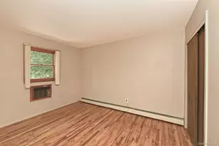 195 Mohawk St, Ronkonkoma, NY 11779 - Photo 10