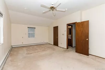 163 Bregman Avenue, New Hyde Park, NY 11040 - Photo 20