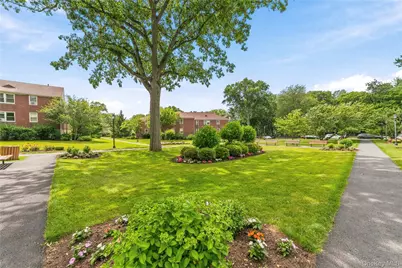 9 Bryant Crescent #1G, White Plains, NY 10605 - Photo 26