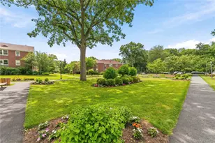 9 Bryant Crescent, White Plains, NY 10605 - Photo 26