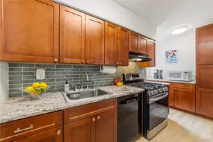 9 Bryant Crescent, White Plains, NY 10605 - Photo 10